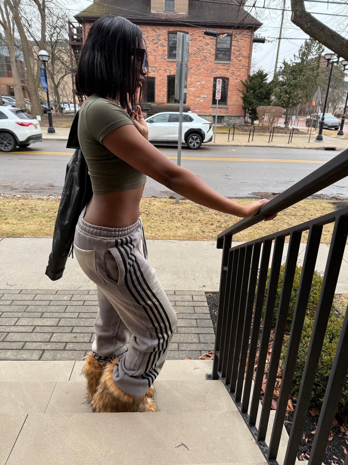 BANDURA SHIELD TRACK SWEATS